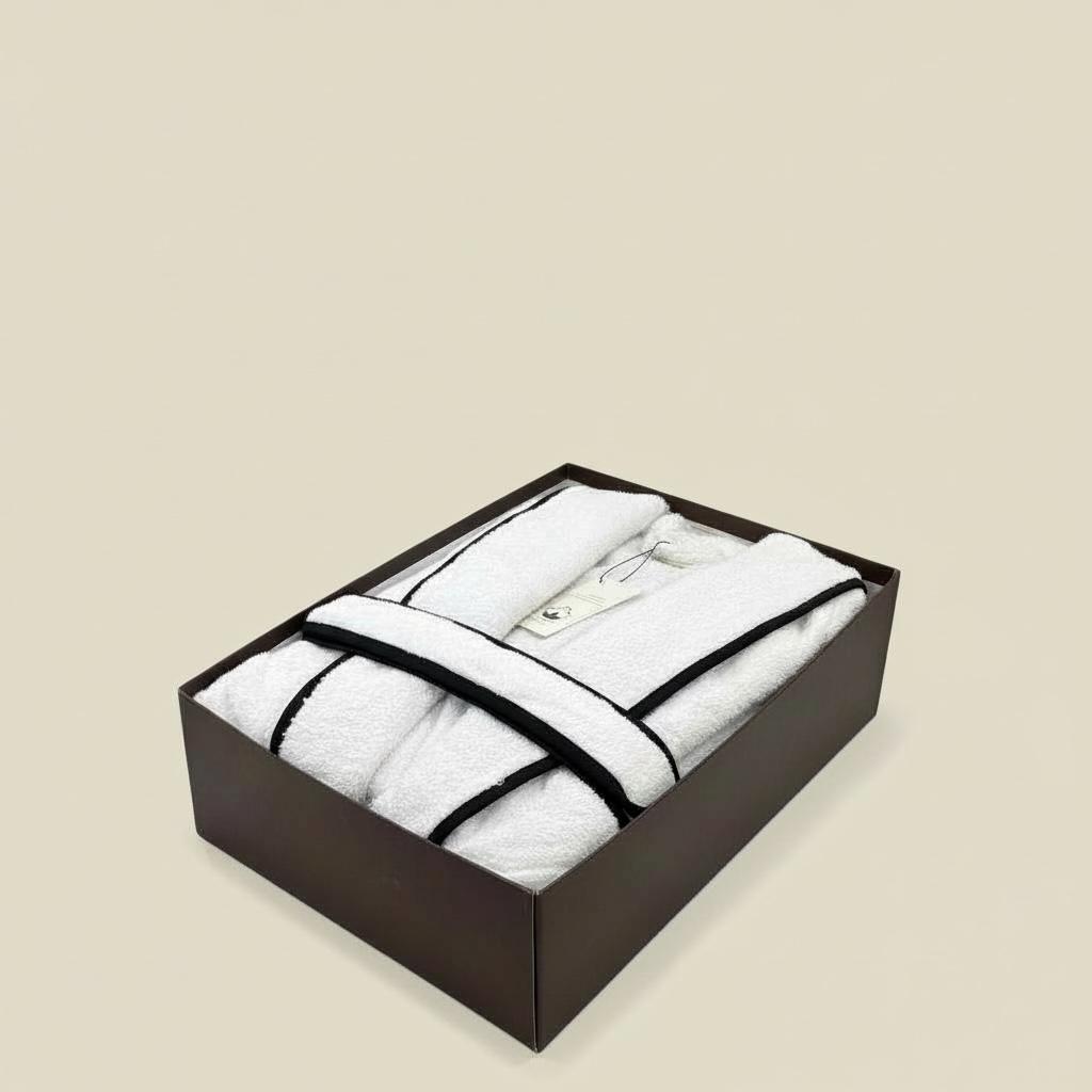 Kids Bathrobe With Pipping